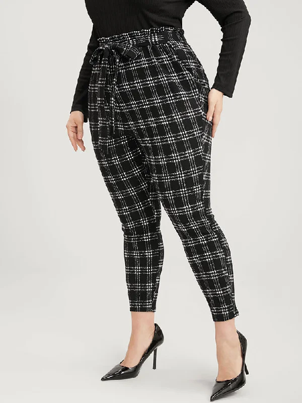 Women's Transitional Garments Classic Timeless Elegant Style Plaid Paperbag Waist Belted Skinny Leggings
