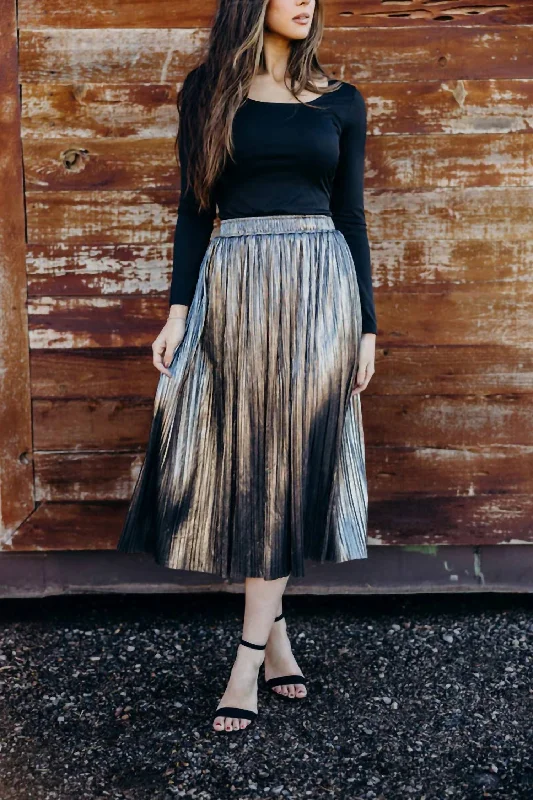 Plus-Size Women's Clothing Limited Time Deal Pleated Skirt In Metallic